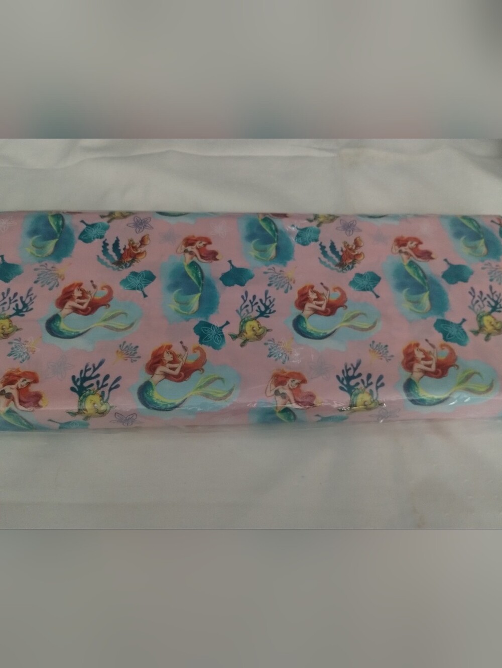 Disney The Little Mermaid Ariel 3 Yard Cotton Fabric Pink 43" Wide New Quilting - Picture 1 of 2